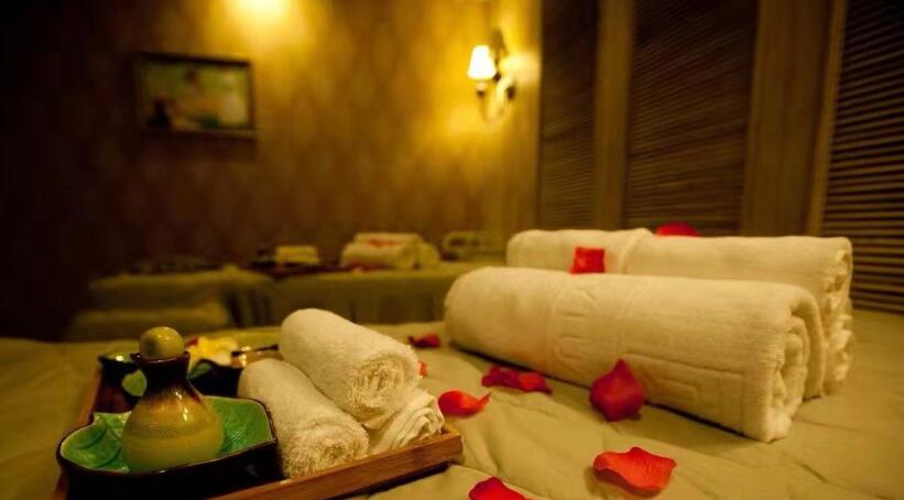 杭州滨江区高端水疗spa会馆就这样带着清风月静抚慰了光阴悲喜